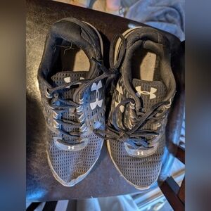 Men's Under armour shoes